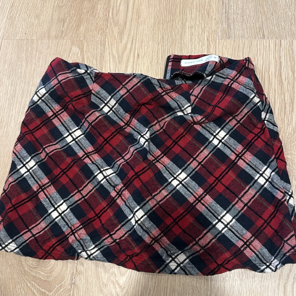 Plaid mini skirt